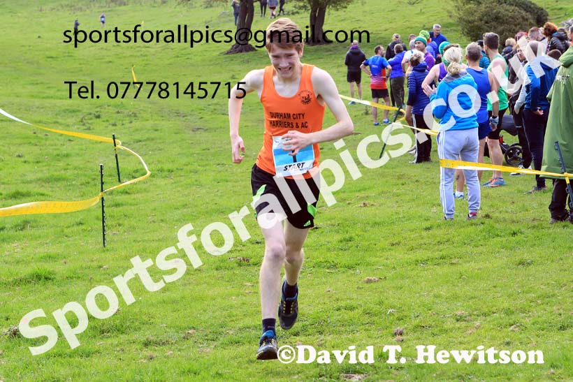 Mens Masters and Mens Under-20s, 2022 NECAA Cross Country Relays, Thornley Hall Farm, Peterlee, County Durham, October 15th. Photo: David T. Hewitson/Sports for All Pics
